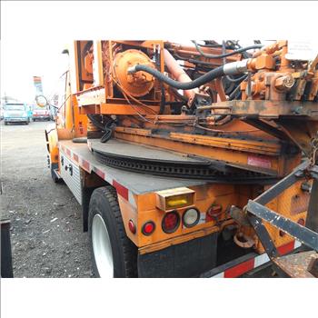 1998 International 4900 (Hartford, CT 06114)