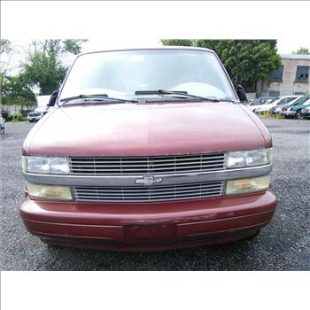 1999 Chevrolet Astro Van (Hartford, CT 06114)