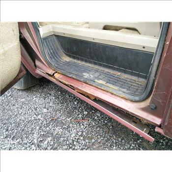 1999 Chevrolet Astro Van (Hartford, CT 06114)