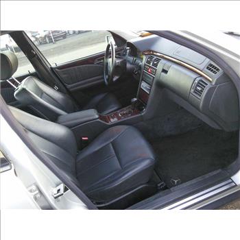 1999 Mercedes E430 (Hartford, CT 06114)