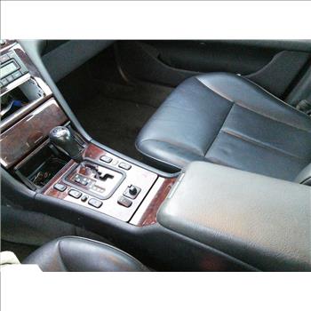 1999 Mercedes E430 (Hartford, CT 06114)