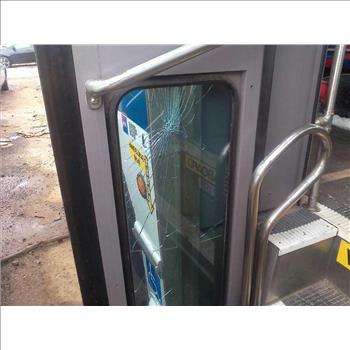 1999 Orion Orion V (Brooklyn, NY 11214)