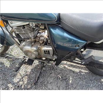 1999 Suzuki GZ250 (Hartford, CT 06114)