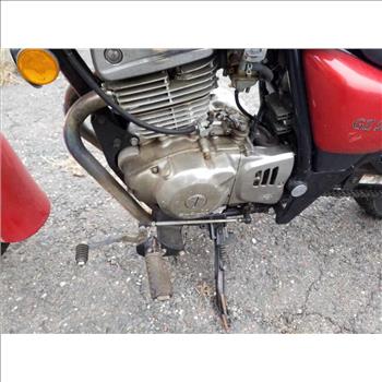 1999 Suzuki GZ250 (Hartford, CT 06114)