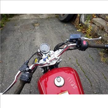 1999 Suzuki GZ250 (Hartford, CT 06114)