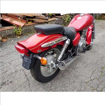 1999 Suzuki GZ250 (Hartford, CT 06114)