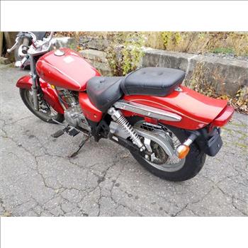 1999 Suzuki GZ250 (Hartford, CT 06114)