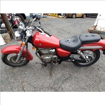 1999 Suzuki GZ250 (Hartford, CT 06114)