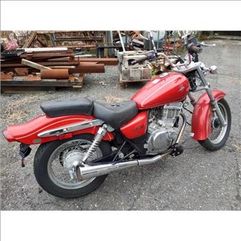 1999 Suzuki GZ250 (Hartford, CT 06114)