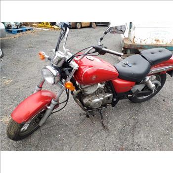 1999 Suzuki GZ250 (Hartford, CT 06114)