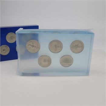 1999 US Mint Statehood Quarters In Acrylic, 2 Displays