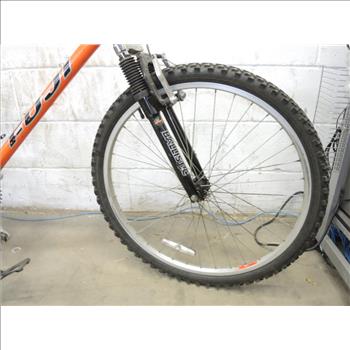 Fuji SX-600 Mountain Bike