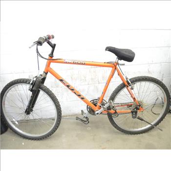 Fuji SX-600 Mountain Bike
