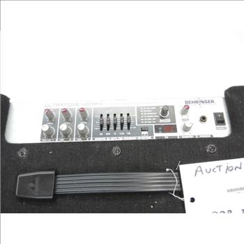 Behringer Keyboard Amplifier