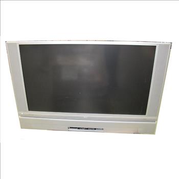 HITACHI 60'' DLP TV