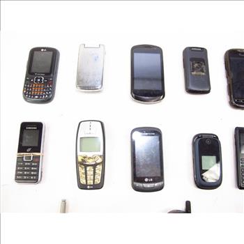 Samsung And Other Assorted Cell Phones, 15+ Pieces
