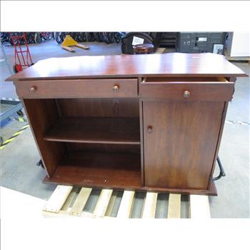 American Signature Home Bar Counter