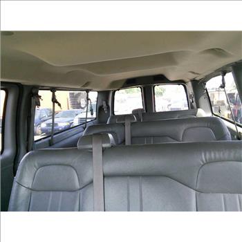 2009 Chevrolet Express Passenger Van (Hartford, CT 06114)