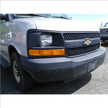 2009 Chevrolet Express Passenger Van (Hartford, CT 06114)