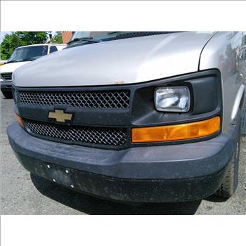 2009 Chevrolet Express Passenger Van (Hartford, CT 06114)