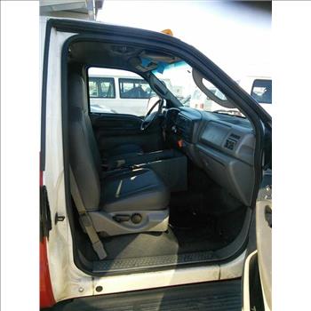 2004 Ford F366  (Brooklyn, NY 11211)