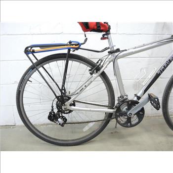 Trek 7000 Hybrid Bike