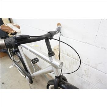 Vanmoof No. 3 Commuter Bike