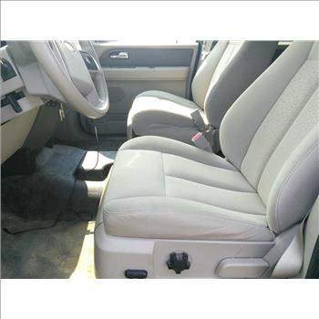 2008 Ford Expedition XLT *Value $10,575* (Hartford, CT 06114)