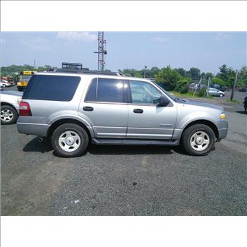2008 Ford Expedition XLT *Value $10,575* (Hartford, CT 06114)