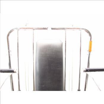 Universal Chest Press