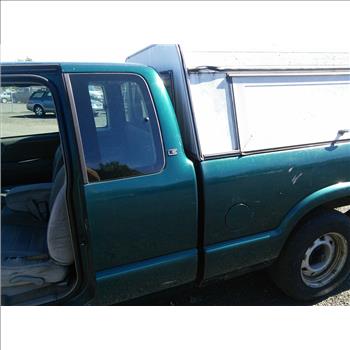 1996 Chevrolet S10 LS *Value $1,738* (Hartford, CT 06114)