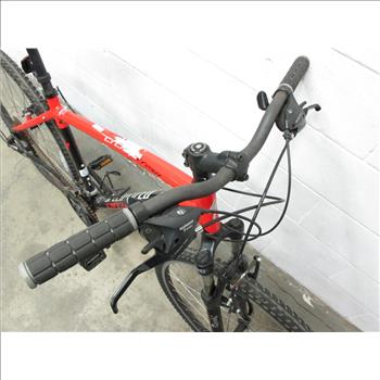 Specialized Crosstrail Hybrid Bike