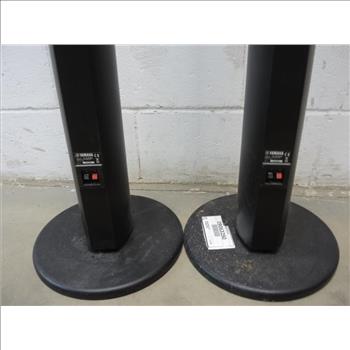 Yamaha Stand Up Speakers