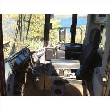2001 Caterpillar 992G Front End Loader (New York, NY 10308)