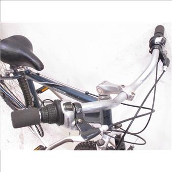 Trek Navigator 300 Boy's Mountain Bike