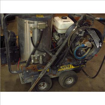 Landa Commercial Pressure Washer