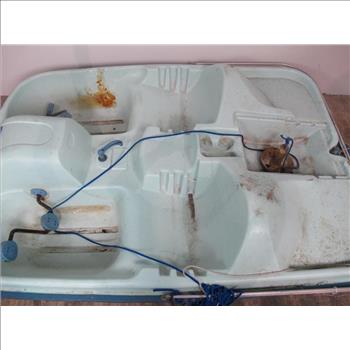 Pelican Paddle Boat **APPT ONLY**