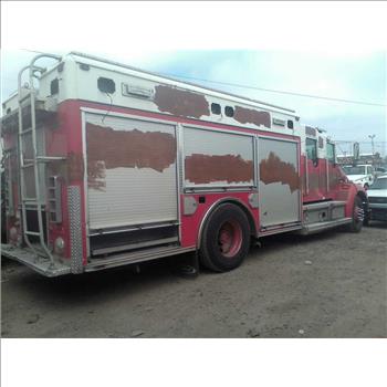 2002 Kenworth Construct T300 (Brooklyn, NY 11211)