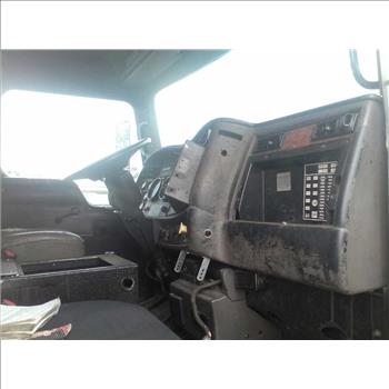 2002 Kenworth Construct T300 (Brooklyn, NY 11211)