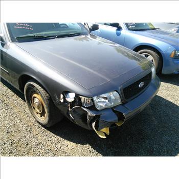 2005 Ford Crown Victoria *Value $3,971* (Hartford, CT 06114)