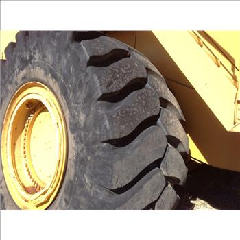 2001 Caterpillar 992G Front End Loader (New York, NY 10308)