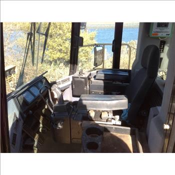 2001 Caterpillar 992G Front End Loader (New York, NY 10308)