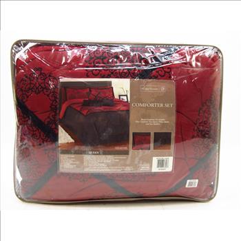 Home Trends Comforter Set