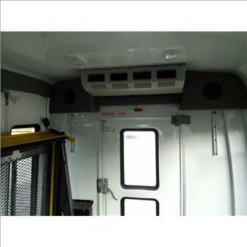 2006 Ford E350 (Hartford, CT 06114)