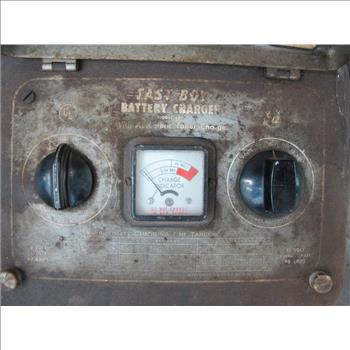 The Heyer Fast Boy Battery Charger