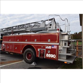 1986 Hahn HCA-106 Fire Truck (Bradley Beach, NJ 07720)
