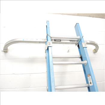 Werner 16' Extension Ladder And Husky Stabilizer, 2 Pieces