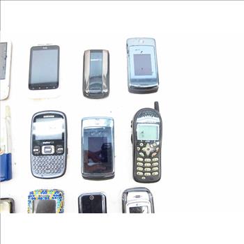 LG And Other Assorted Cell Phones, 10+ Pieces
