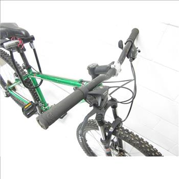 Diamondback Topanga Mountain Bike