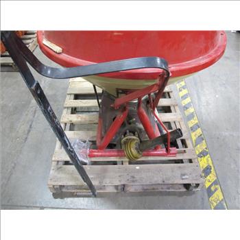 Vicon Fertilizer Spreader